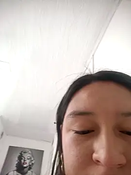 Snapshot of BellaRoux1 chatting on September 12, 12:16 pm BellaRoux1 online show from September 12, 12:16 pm