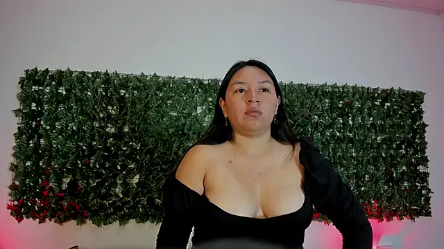 BellaRoux1 online show from February 7, 12:13 pm