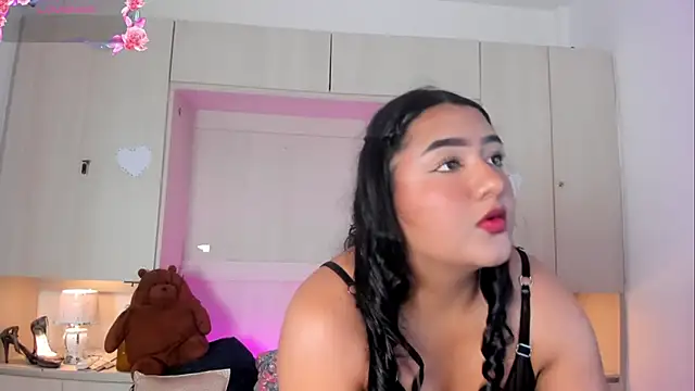 Snapshot of LilyWhitney chatting on September 12, 5:35 pm LilyWhitney online show from September 12, 5:35 pm
