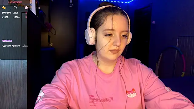 LauretteRagar online show from November 27, 5:24 pm