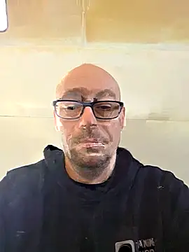 frenchy stud online show from February 19, 10:23 am