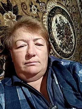 Snapshot of NikaLove49011 chatting on November 9, 5:50 pm NikaLove49011 online show from November 9, 5:50 pm