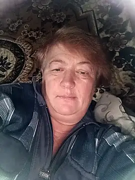 Snapshot of NikaLove49011 chatting on November 28, 1:11 pm NikaLove49011 online show from November 28, 1:11 pm