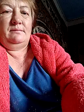 Snapshot of NikaLove49011 chatting on December 4, 7:18 am NikaLove49011 online show from December 4, 7:18 am