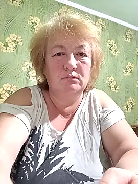 Snapshot of NikaLove49011 chatting on October 23, 6:39 pm NikaLove49011 online show from October 23, 6:39 pm