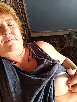 Snapshot of NikaLove49011 chatting on September 20, 7:13 am NikaLove49011 online show from September 20, 7:13 am