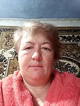 Snapshot of NikaLove49011 chatting on November 17, 6:39 am NikaLove49011 online show from November 17, 6:39 am