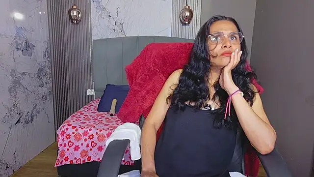 Vanessa 7  online show from March 23, 11:59 pm