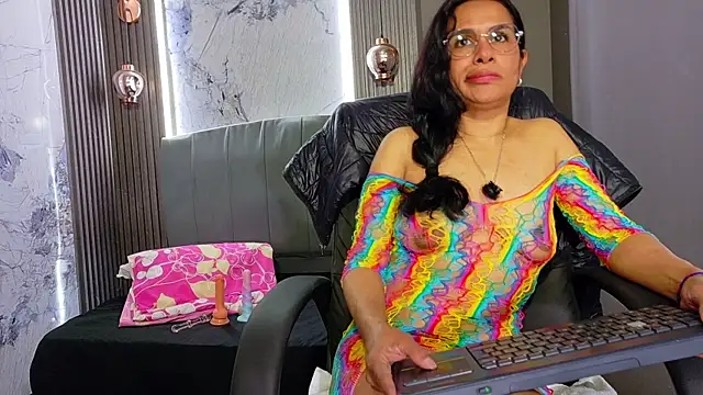 Vanessa 7  online show from July 17, 7:55 pm