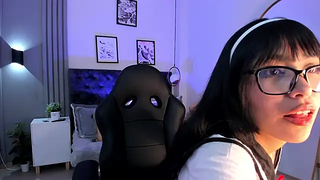 kur purp online show from September 25, 9:43 pm