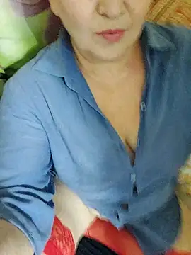 Snapshot of ForgeMeNot51 chatting on November 28, 7:30 am ForgeMeNot51 online show from November 28, 7:30 am