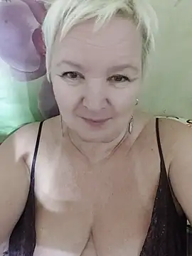 Snapshot of ForgeMeNot51 chatting on October 12, 7:26 pm ForgeMeNot51 online show from October 12, 7:26 pm