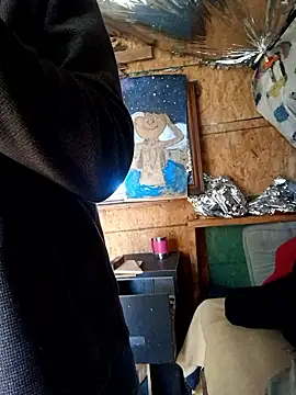 Canuseemeray online show from March 18, 4:19 pm