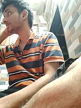 yung cplz online show from November 25, 2:17 pm