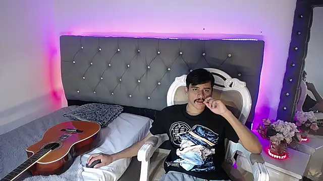 Snapshot of Charlie_Cock_ chatting on September 16, 3:51 am Charlie Cock online show from September 16, 3:51 am