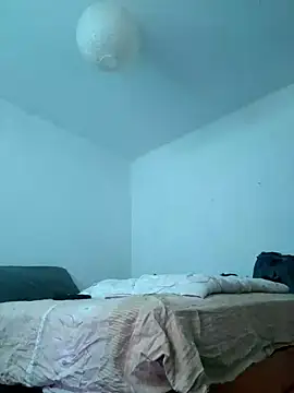 Snapshot of SexSavrem06 chatting on September 22, 1:33 am SexSavrem06 online show from September 22, 1:33 am