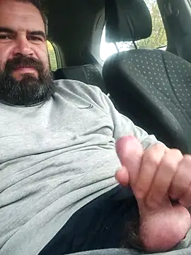 Snapshot of HairypapaK chatting on October 4, 10:06 am HairypapaK online show from October 4, 10:06 am