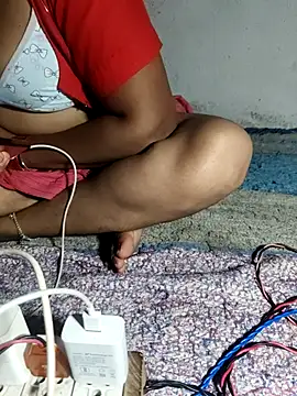 POOJACOUPLE online show from July 8, 8:09 pm