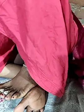 POOJACOUPLE online show from January 13, 6:01 pm