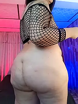 Freya Astrid online show from October 5, 6:59 am