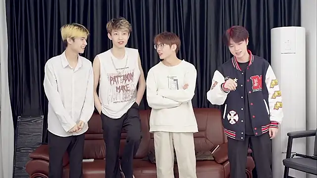 Beautifulboys-777 online show from April 13, 11:47 am