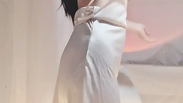 Vessi-babe online show from November 17, 7:12 am