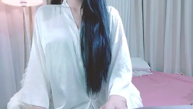 Vessi-babe online show from January 16, 1:15 pm