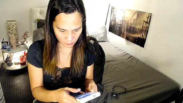 NinaDOM4CUM online show from June 2, 9:15 pm