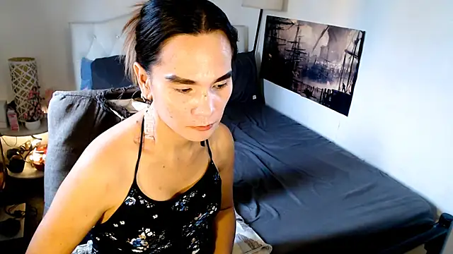 NinaDOM4CUM online show from May 15, 11:14 pm