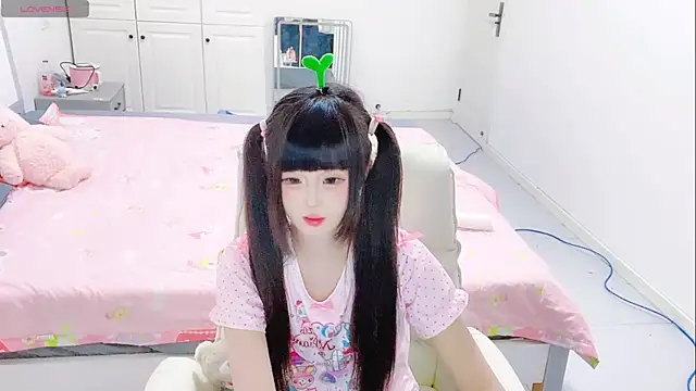 Snapshot of xinxin-966 chatting on September 15, 1:33 pm xinxin-966 online show from September 15, 1:33 pm