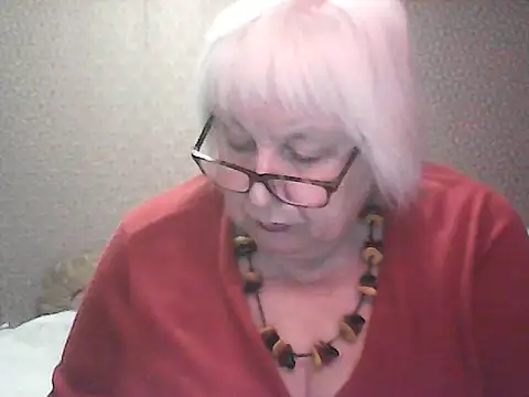 Alexia64231 online show from September 24, 3:46 am