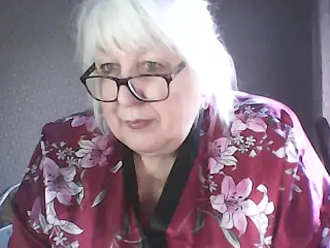 Alexia64231 online show from January 16, 6:50 am