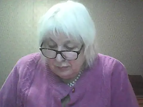 Alexia64231 online show from September 28, 4:47 pm