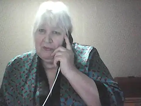 Alexia64231 online show from April 17, 1:25 pm