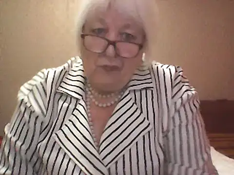 Alexia64231 online show from October 3, 2:26 am
