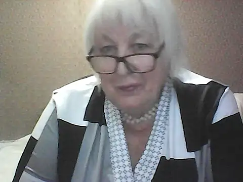 Alexia64231 online show from September 23, 3:41 pm