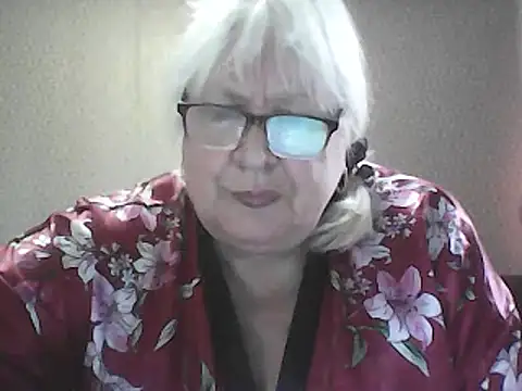 Alexia64231 online show from May 5, 5:21 am