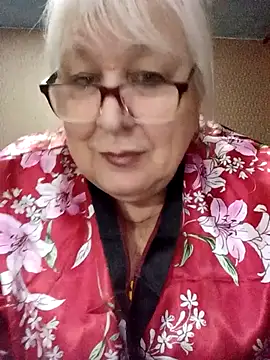 Snapshot of Alexia64231 chatting on November 16, 3:55 am Alexia64231 online show from November 16, 3:55 am