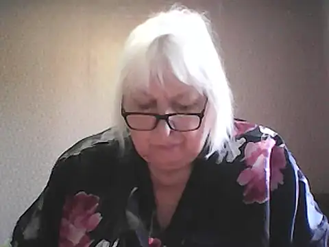 Alexia64231 online show from March 13, 5:56 am