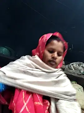 Snapshot of Sanjna_cuty chatting on December 4, 1:37 am Sanjna cuty online show from December 4, 1:37 am