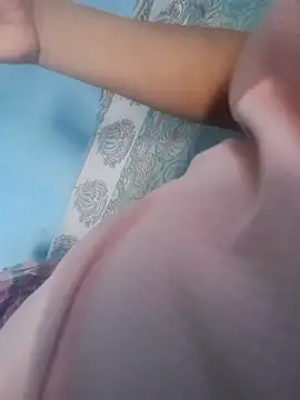 Bhabi-Hot0 online show from September 19, 6:06 am