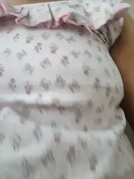 Snapshot of Bhabi-Hot0 chatting on July 14, 12:32 am Bhabi-Hot0 online show from July 14, 12:32 am