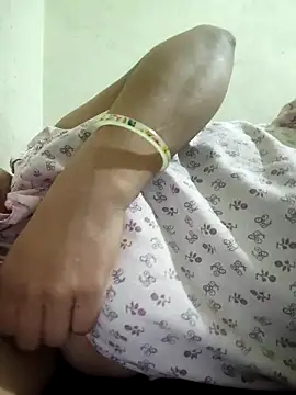 Bhabi-Hot0 online show from May 12, 12:44 pm