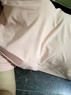Bhabi-Hot0 online show from April 22, 1:51 pm