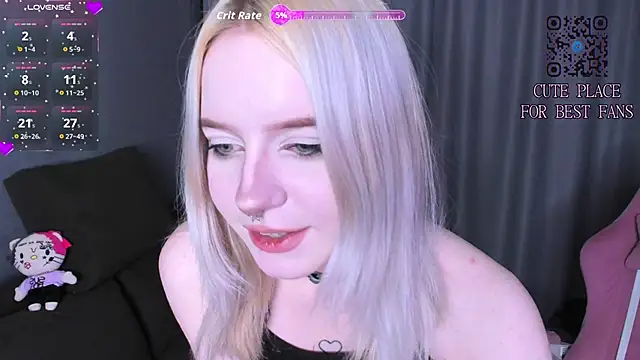 godlikegirlyy online show from March 11, 3:28 pm