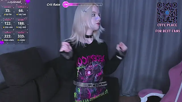 godlikegirlyy online show from February 8, 3:54 pm