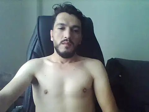Snapshot of bisexsualman chatting on October 20, 11:22 am bisexsualman online show from October 20, 11:22 am