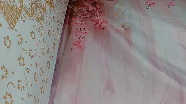 Barbie-Pink online show from March 12, 4:44 pm