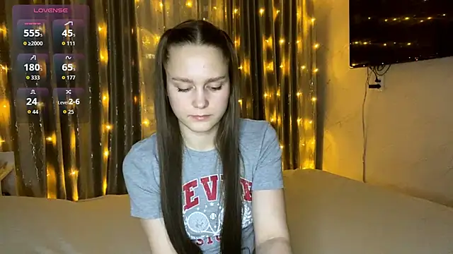 SoSweetGirl online show from January 7, 11:15 am