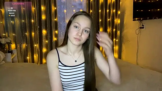 SoSweetGirl online show from December 17, 10:09 am